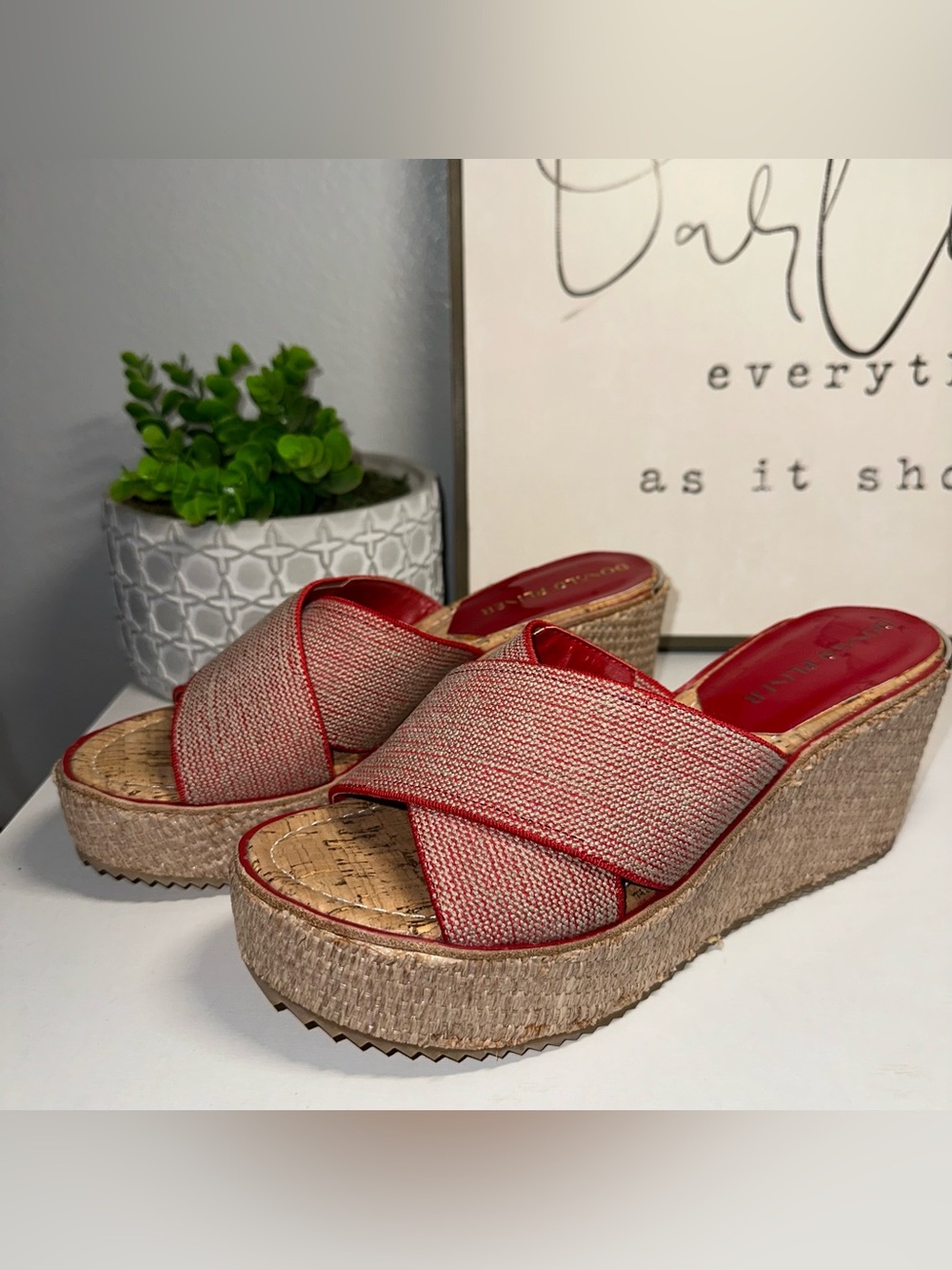 Donald Pliner Ideal Women’s 7.5M Red Natural Woven Platform Wedge Sandals